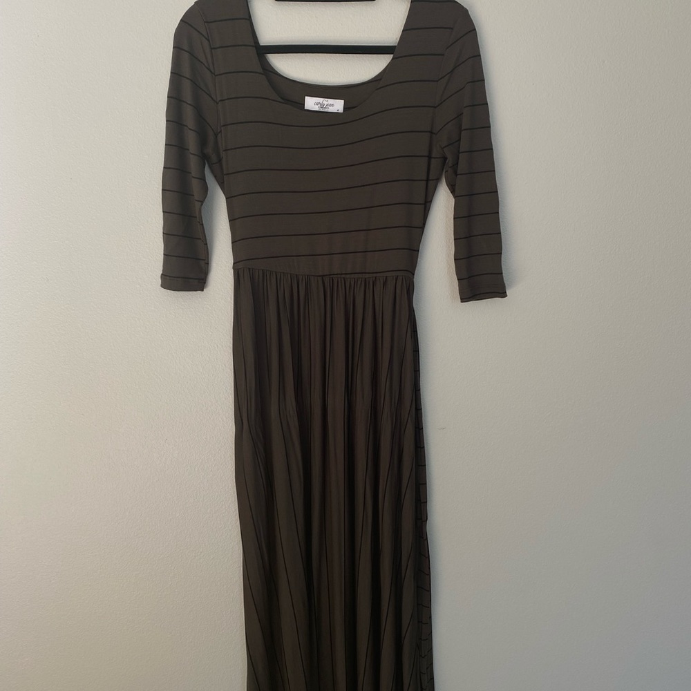 Carly Jean Los Angeles Green & Black Dress Hollyn Dress